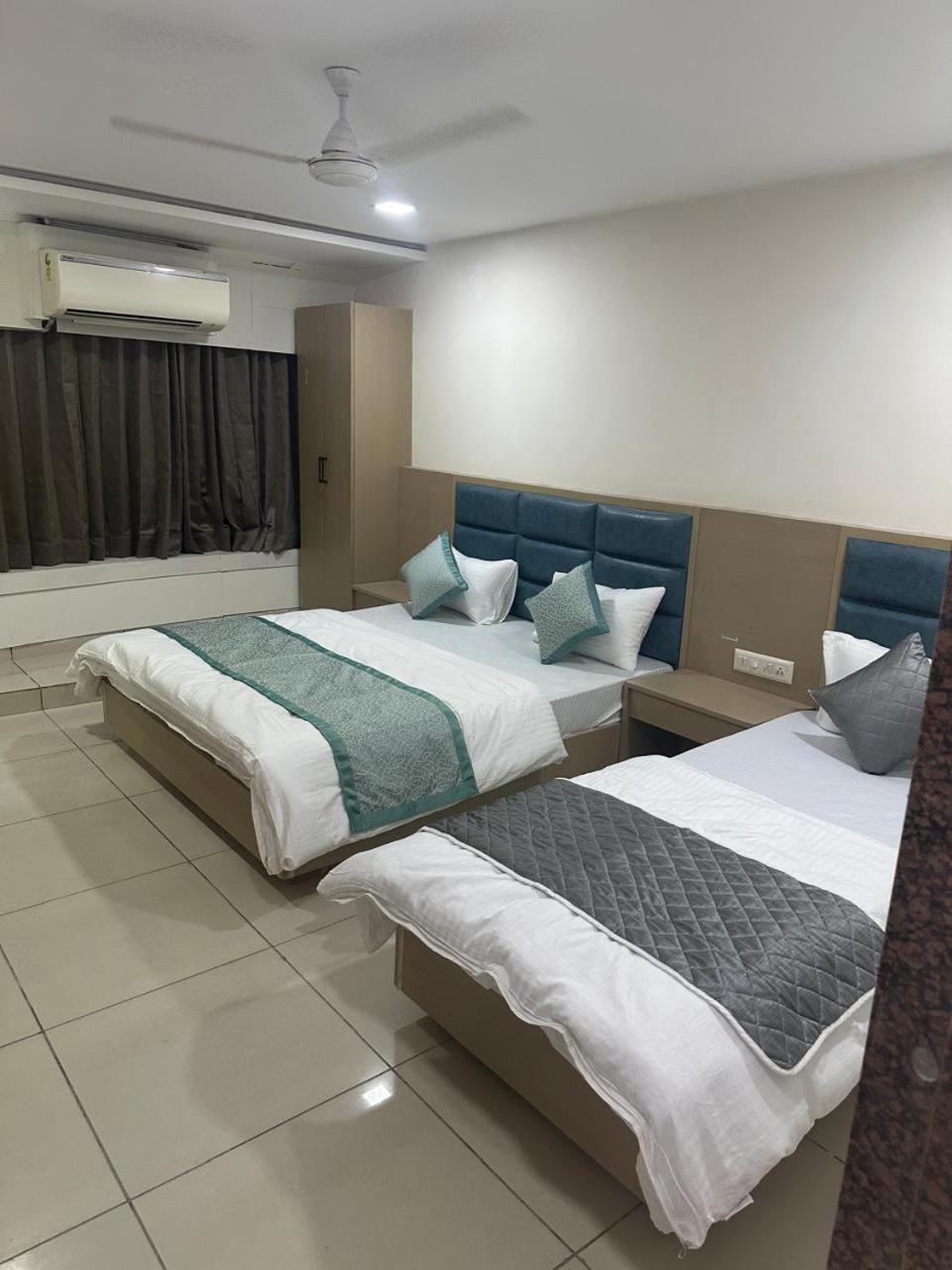 Hotel Nest View Ahmedabad Eksteriør bilde