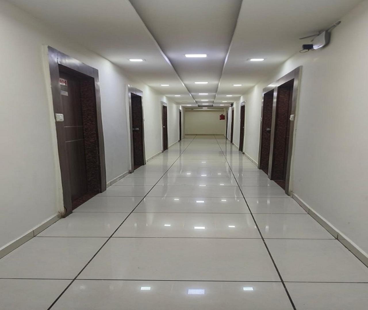 Hotel Nest View Ahmedabad Eksteriør bilde