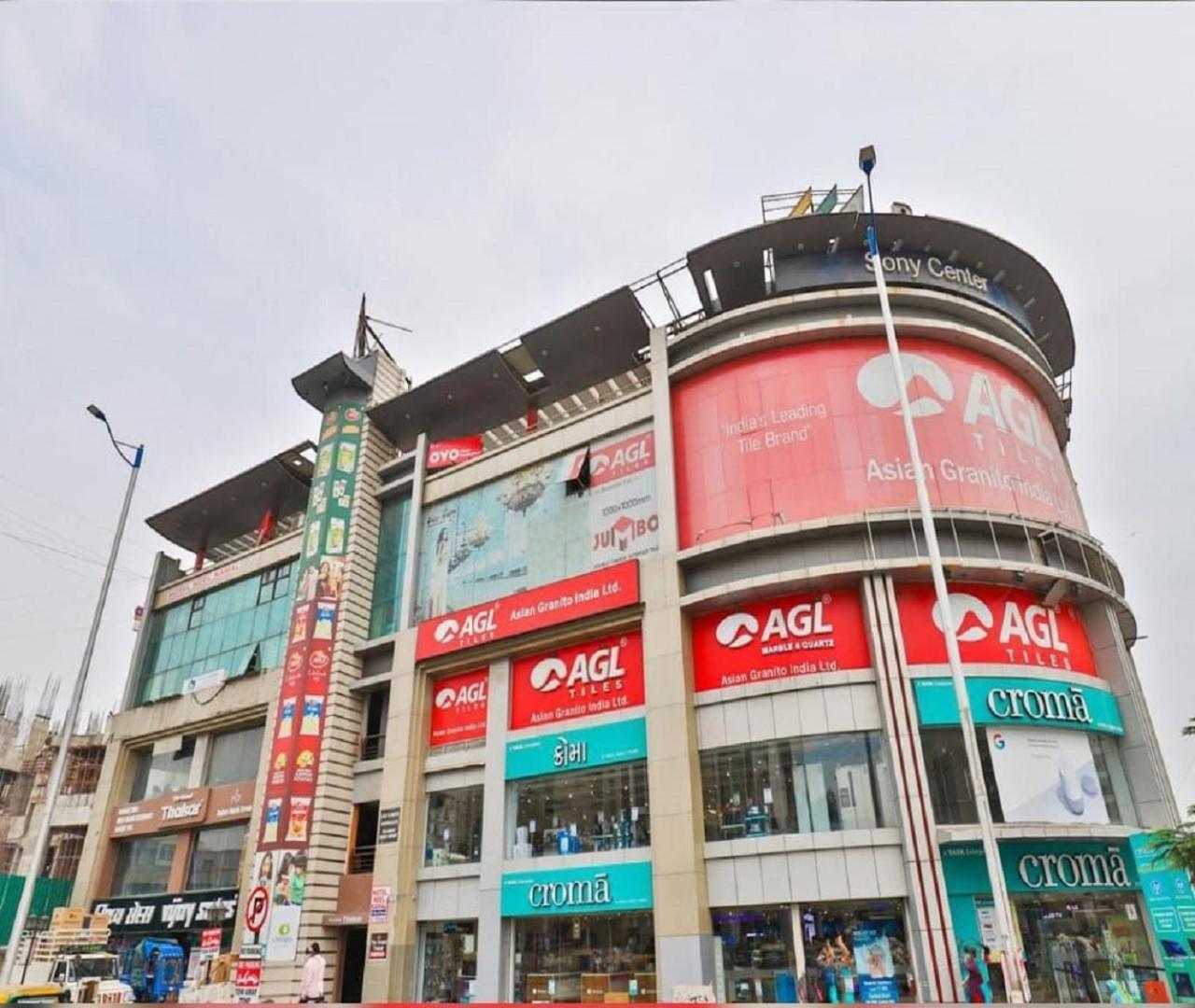 Hotel Nest View Ahmedabad Eksteriør bilde
