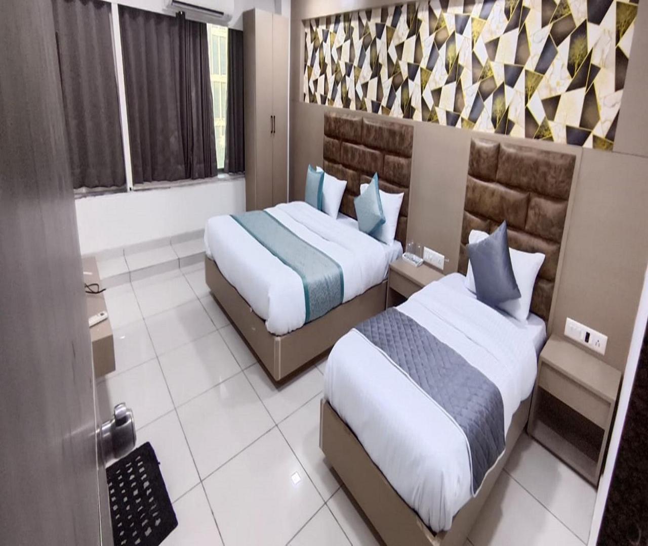 Hotel Nest View Ahmedabad Eksteriør bilde